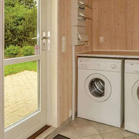 펜션 Three-bedroom In *