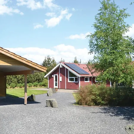 펜션 Three-bedroom In *