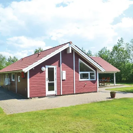 펜션 Three-bedroom In *