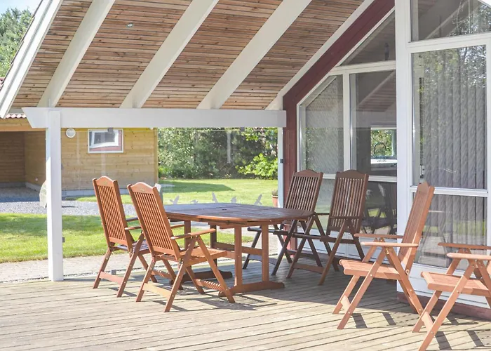 Three-bedroom In Casa vacanze Oksbøl